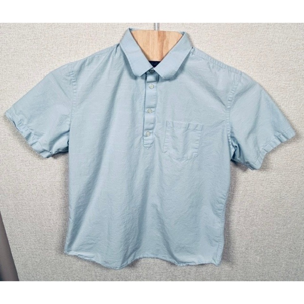 Banana Republic Men's Soft Wash Standard Fit Light Blue Button Up Shirt XL
